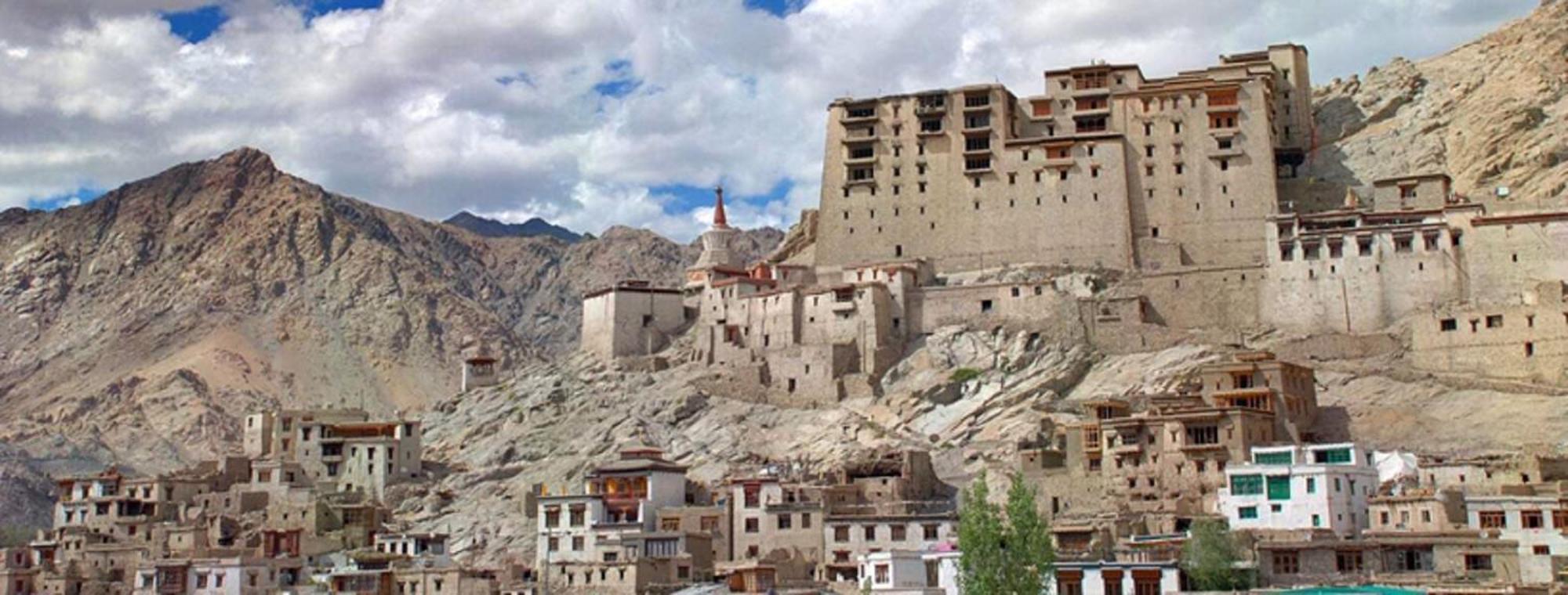 Hotel Ladakh Marvel Лех Экстерьер фото